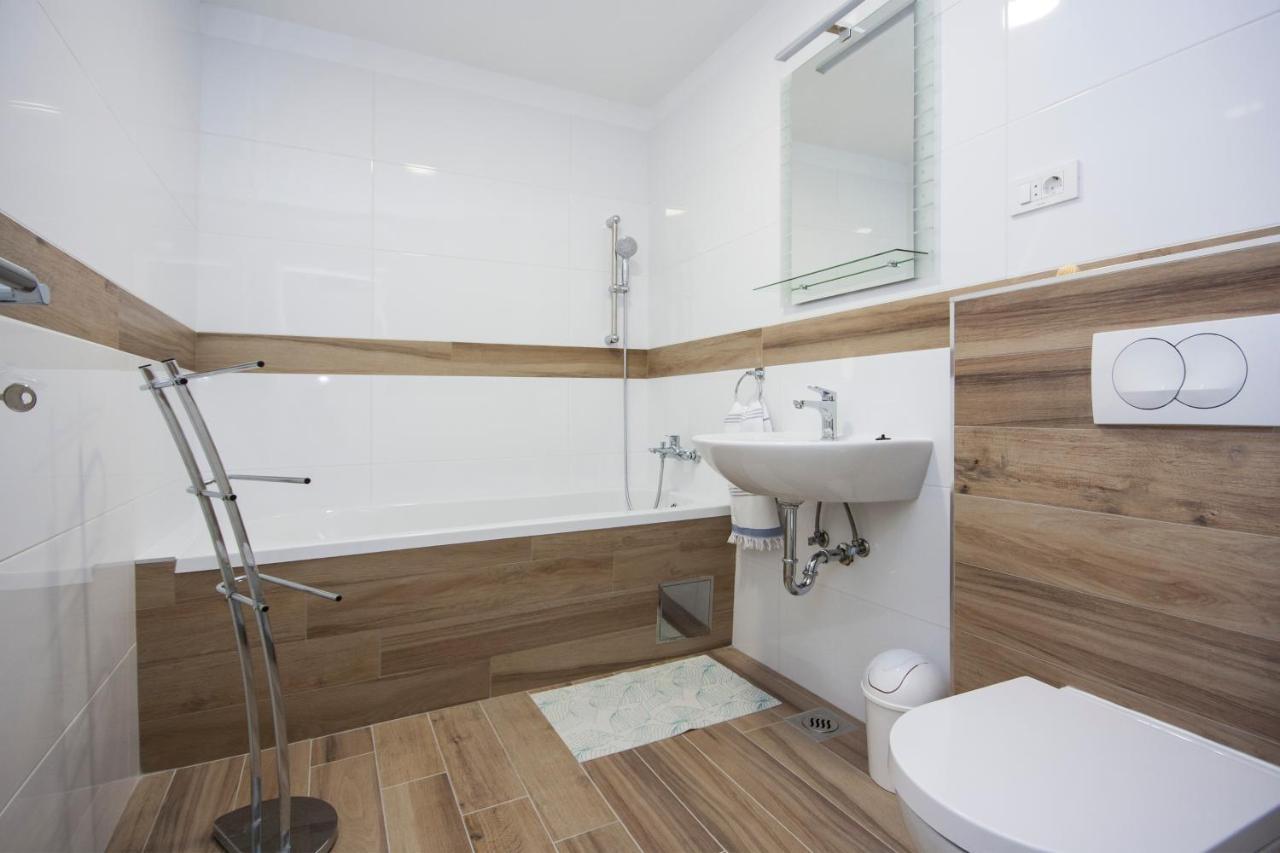 Ivana Apartma Brodarica (Sibenik-Knin)